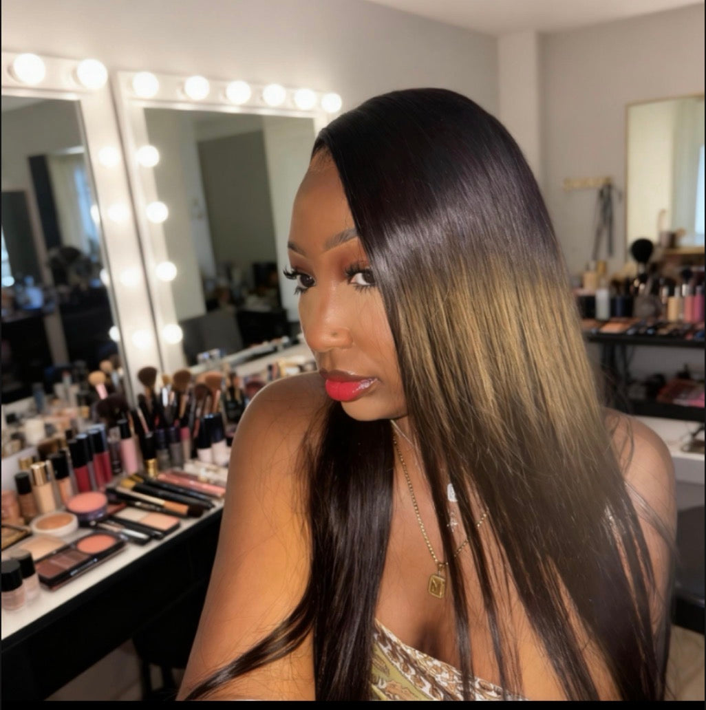 Crimson Kiss Lipgloss